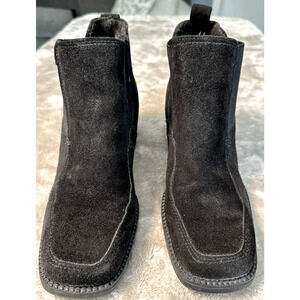 Barbo Canada Black Suede Square Toe Chunky Heel Ankle Boots Womens Size 7 W